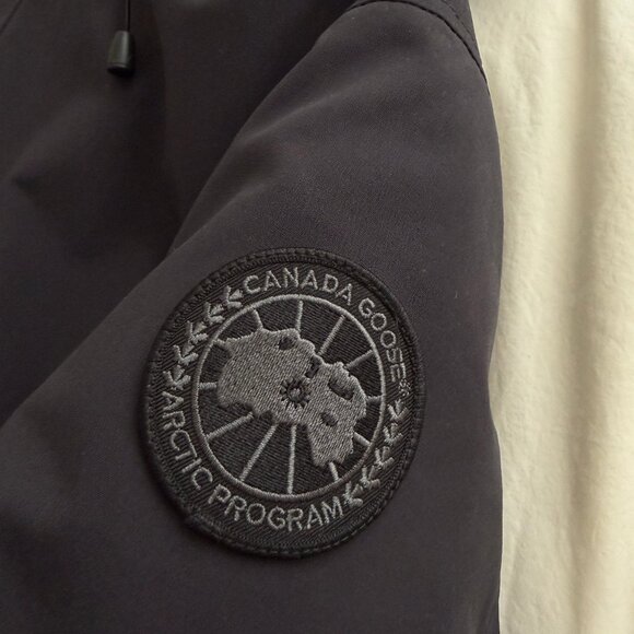 Canada Goose - Langford Parka Wool - M - Picture 10 of 13